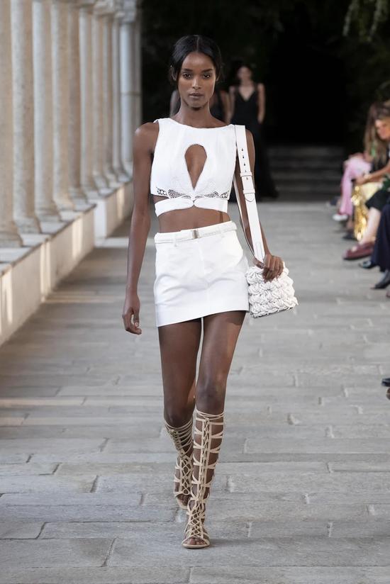 Alberta Ferretti 2022 SS Ready-to-Wear