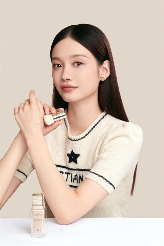 迪奥中国品牌挚友 孙伊涵