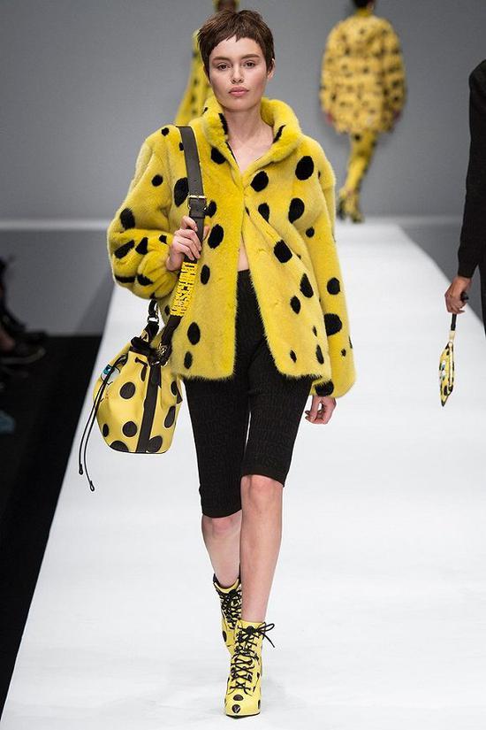 Moschino 2014秋冬系列 图片来源:Vogue