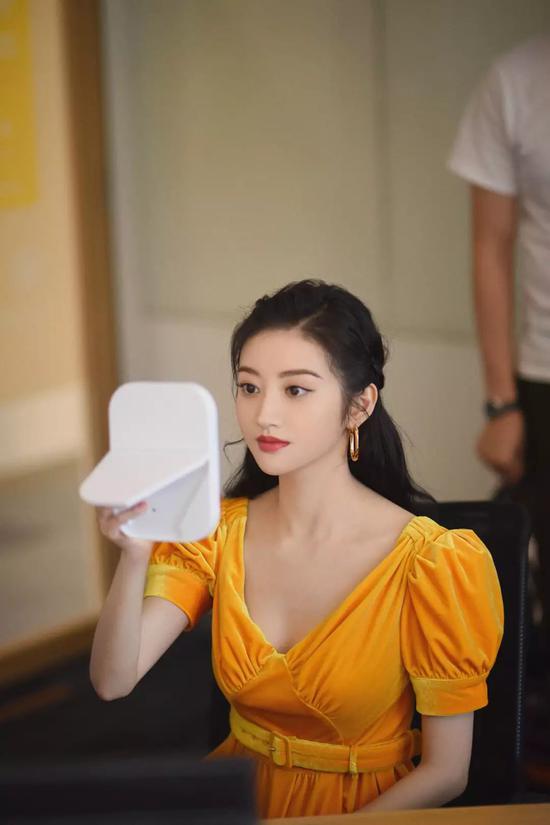 图源:微博@景甜