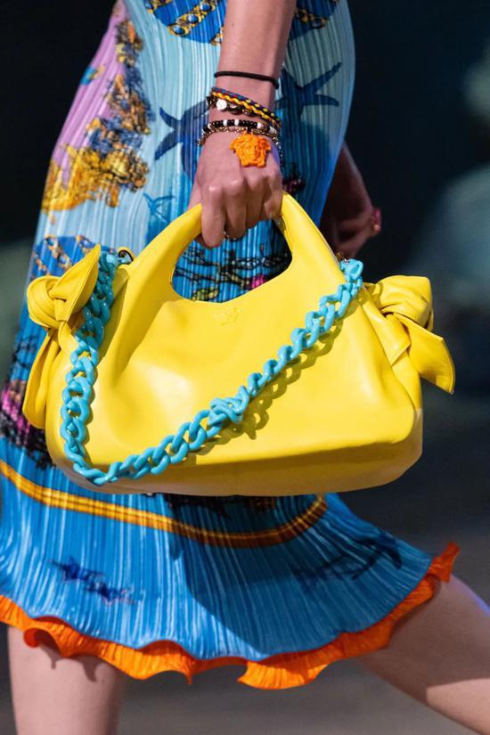 Versace2021春夏成衣