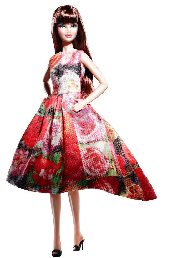 左:COMME DES GARÇONS