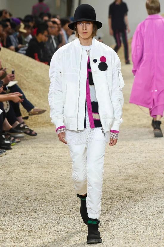 Sacai 2017 春季男装 / Via Vogue
