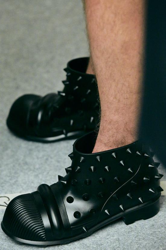 Loewe Menswear F/W 2022