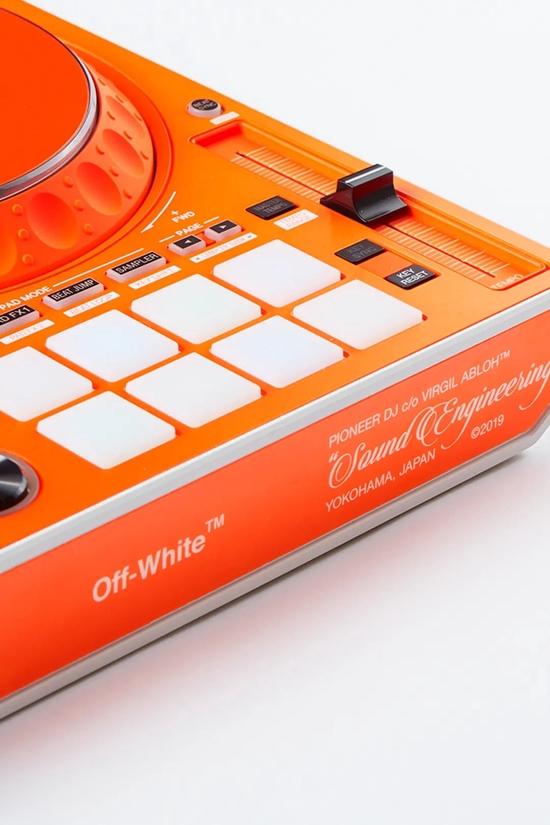 Off-White™ x IKEA / Pioneer