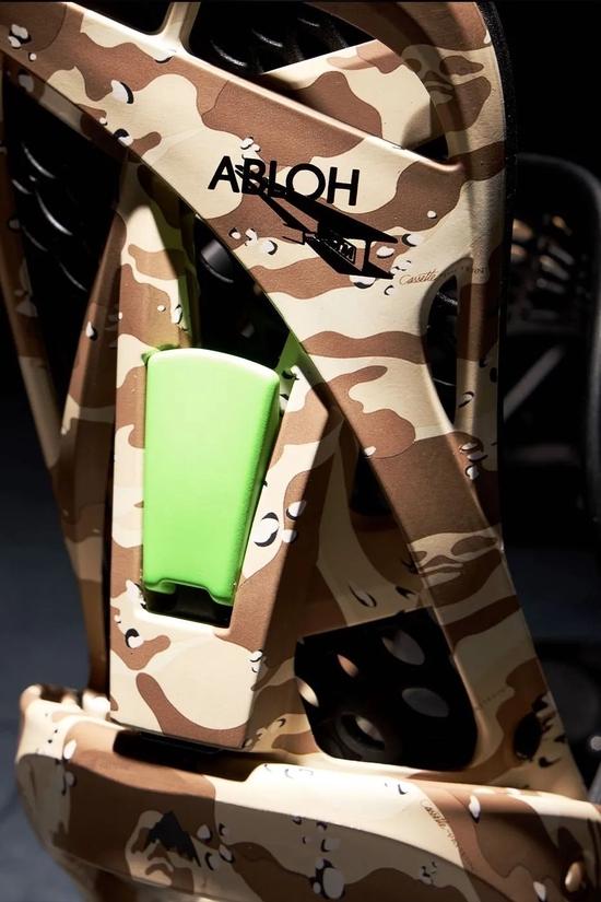 Off-White™ x Evian / Burton