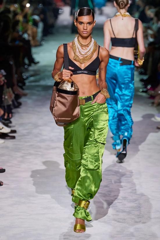 Tom Ford 2022 春季成衣系列