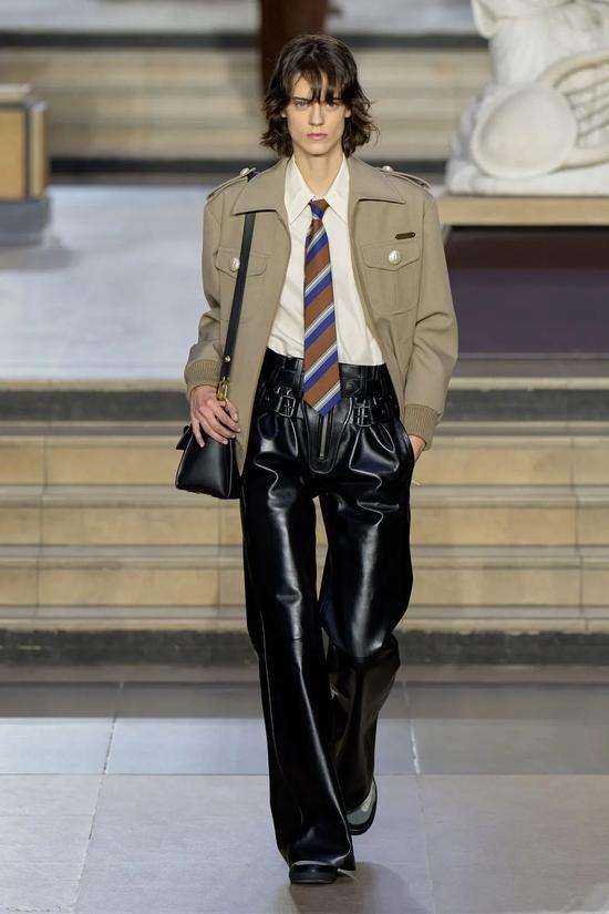 Louis Vuitton Fall 2022 RTW