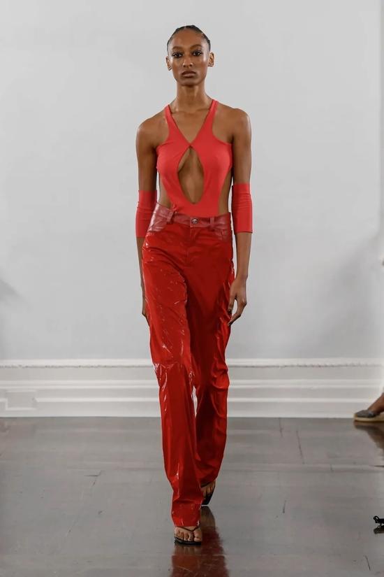 MaximilianDavis 个人品牌的 2022 春夏系列