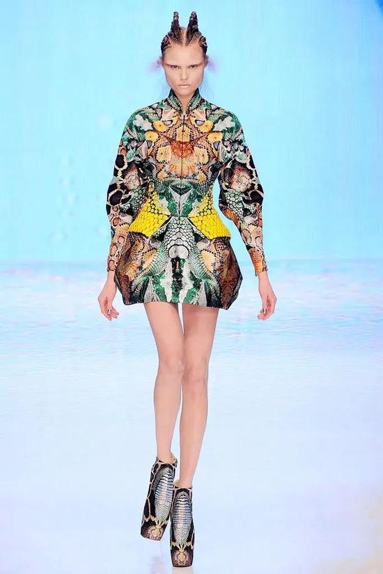 Alexander McQueen 2010春夏系列