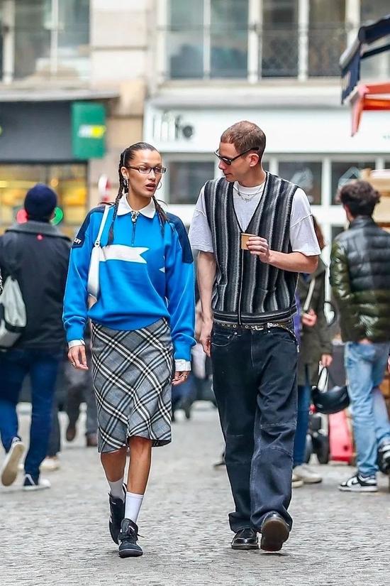 Marc Kalman & Bella Hadid / Via Justjared