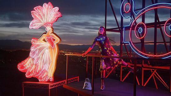 Prada 2018 秋冬系列 图片来源:Prada