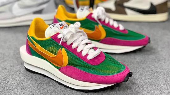 Nike x Sacai LDV Waffle
