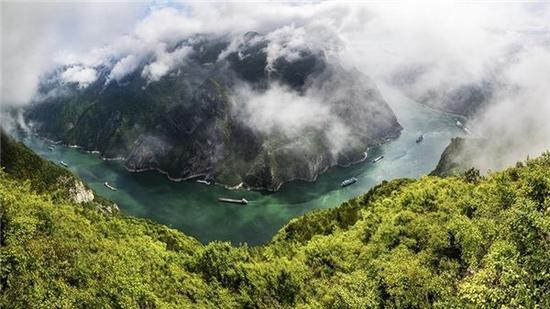 长江宿集项目地视角下的三峡景观