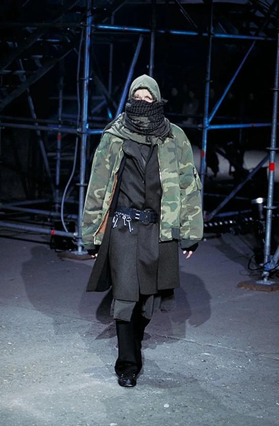 Raf Simons 2001 秋冬系列