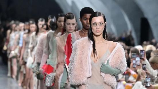 Fendi 2022 秋冬系列