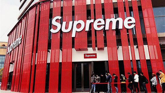 Supreme Italia上海店铺