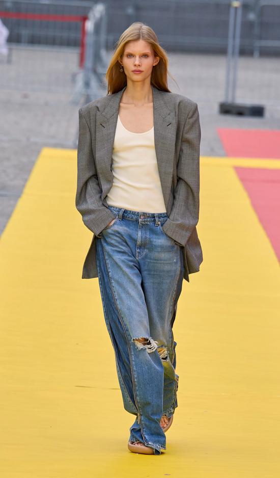 △Stella McCartney SS 2023