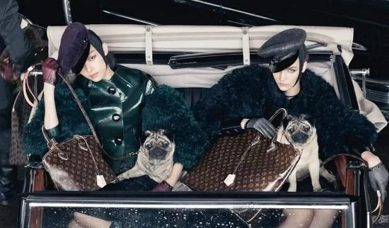 Louis Vuitton 2011 秋冬系列campaign