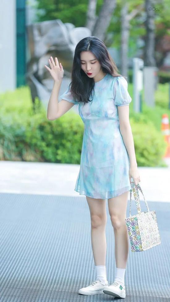 宣美