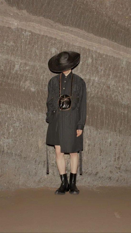 SOSHIOTSUKI 2022 春夏系列 | Via Instagram @soshiotsuki