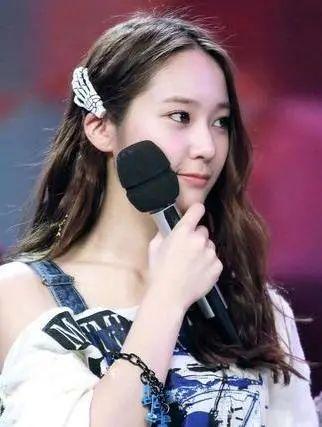 cr:明星