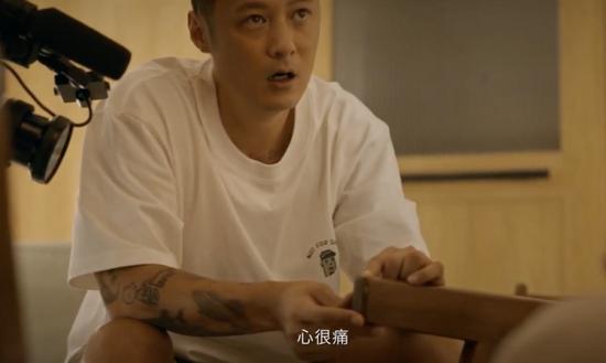 让阿乐心痛的磕坏古董家具