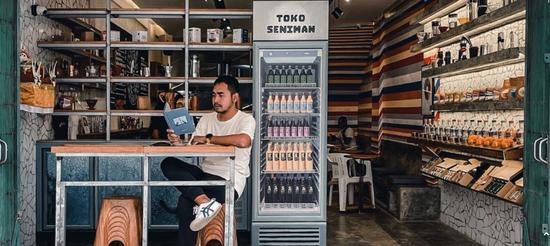 @senimancoffee.com