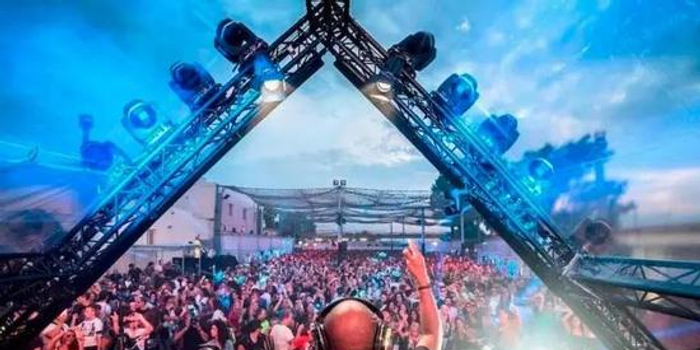 下班蹦了个养生迪