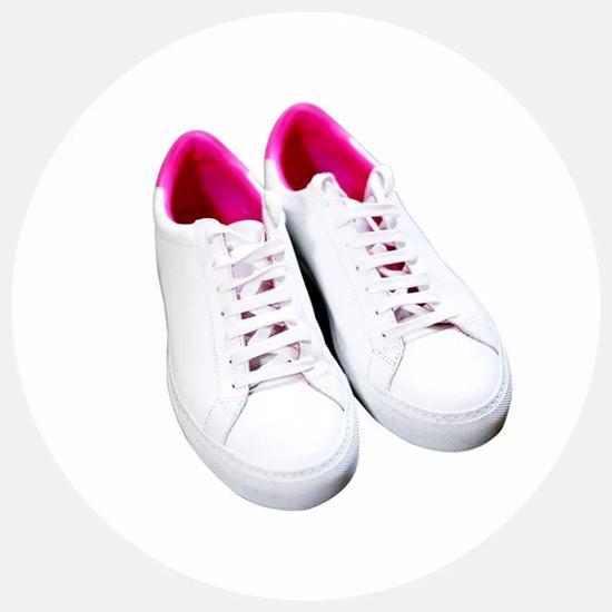 Givenchy Urban Street女士运动鞋 参考价格: 3,790 RMB