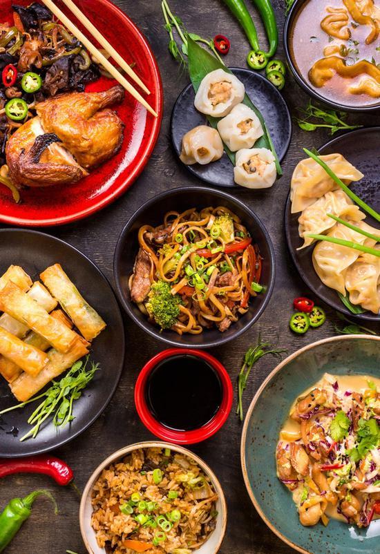 丰盛美食 图片来源自海洛