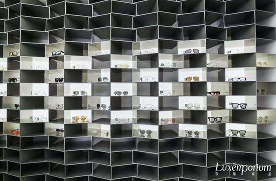 Luxemporium 配饰眼镜区bloomhub