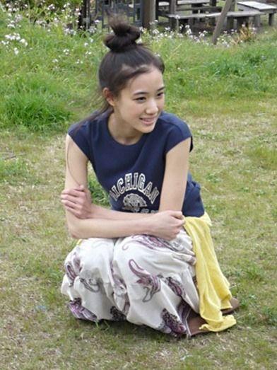 苍井优混搭式穿搭