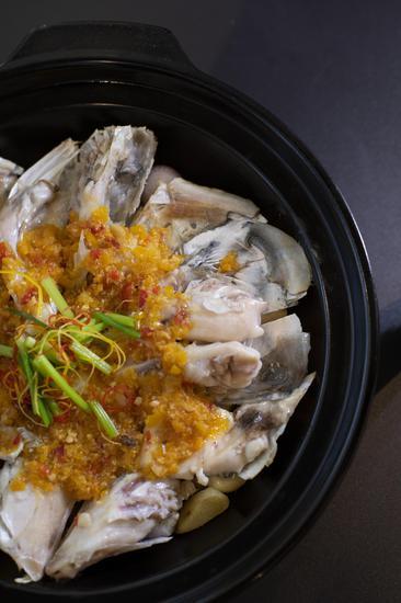 “万丽轩”(WAN LI XUAN)中餐厅——秘制黄椒酱砂锅焗鱼