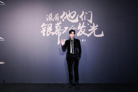 侯明昊