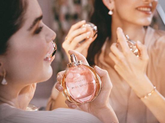 02。 BVLGARI Rose Goldea宝格丽玫香金漾女士香水