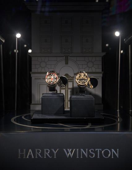 (从左至右)海瑞温斯顿史诗陀飞轮Histoire de Tourbillon 8号、9号腕表