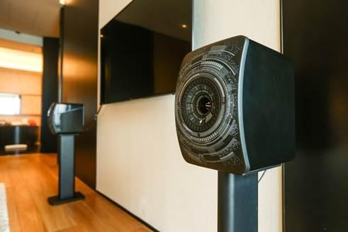 KEF LS50 Wireless“夜曲”特别款