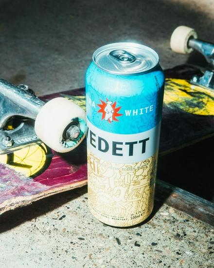 VEDETT罐装白熊啤酒,外观简约大气,高级感十足