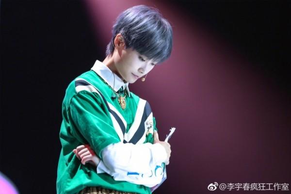 短发李宇春