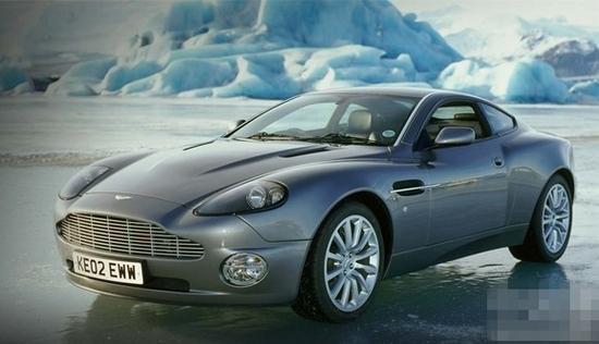 2002年《择日而亡》——V12 VANQUISH