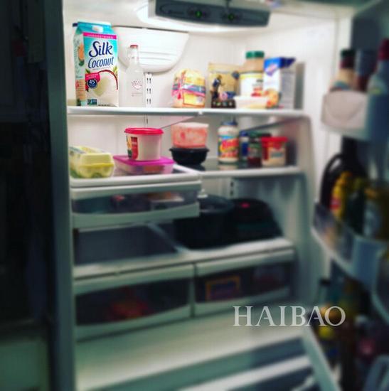 为冰箱补货
