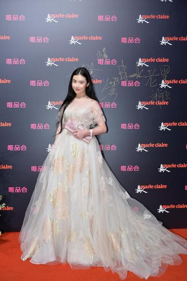 新晋演员张辛苑出席2015嘉人美妆百大赏