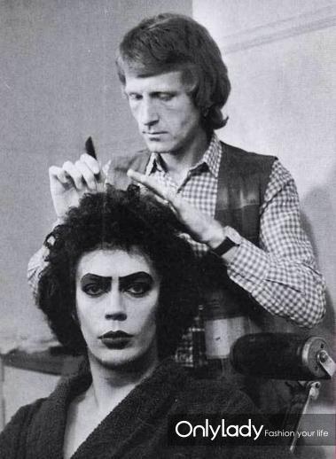 17. THE ROCKY HORROR PICTURE SHOW (1975)