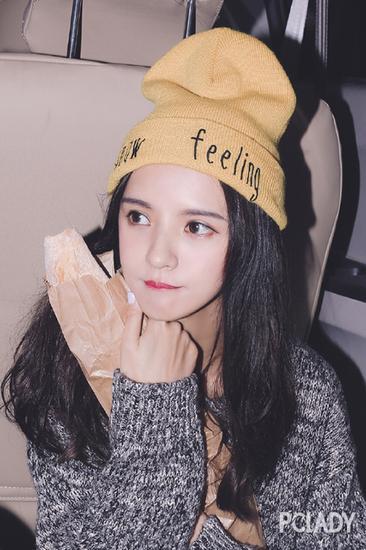 蓬松有质感的黑发