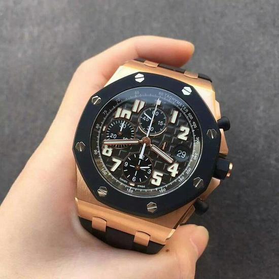 爱彼 AP ROYAL OAK OFFSHORE 皇家橡树离岸型系列