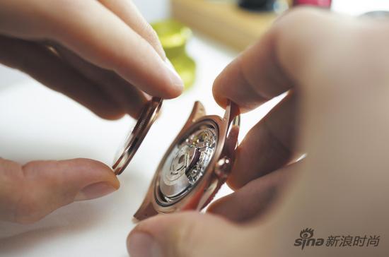 腕表拆解©Rolex