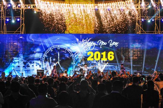 2016新年零点时刻的跨年夜现场