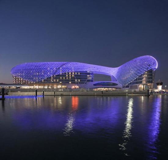 Yas Viceroy Hotel, Abu Dhabi 亚斯总督酒店,阿布扎比