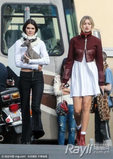 Kendall Jenner & Gigi Hadid街拍照